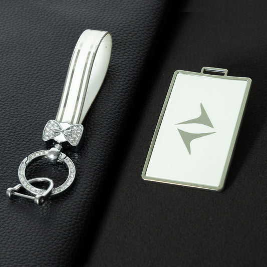 VEQ1T1 White-Silver Plating Dongfeng Yipai 008 Card Key Cover 2024 Model eπ008 Car Accessories NFC Card