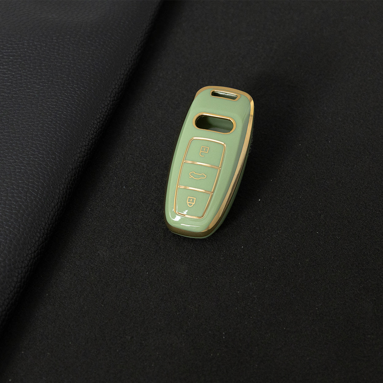 AUC1T1 Green-Gold Plating Car Key Cover Premium Soft TPU Car Key Case Cover Shell Accessory for Audi A6L A4L Q5L A6 A8 Q7 New Key Rings Keychain Bag