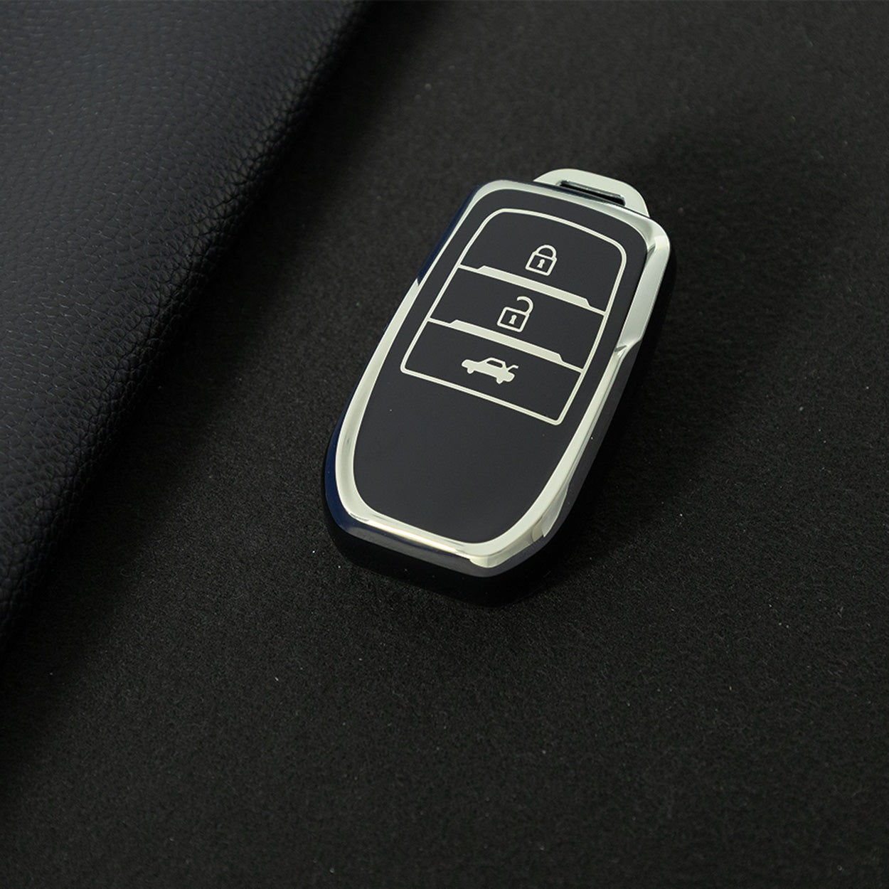 TOC1T1 Black-Silver Plating Car Key Cover For TPU Soft Car Key Fob Cover Smart Key Shell Case Protector Suitable for Toyota Corolla Camry Levin RAV4 Reiz