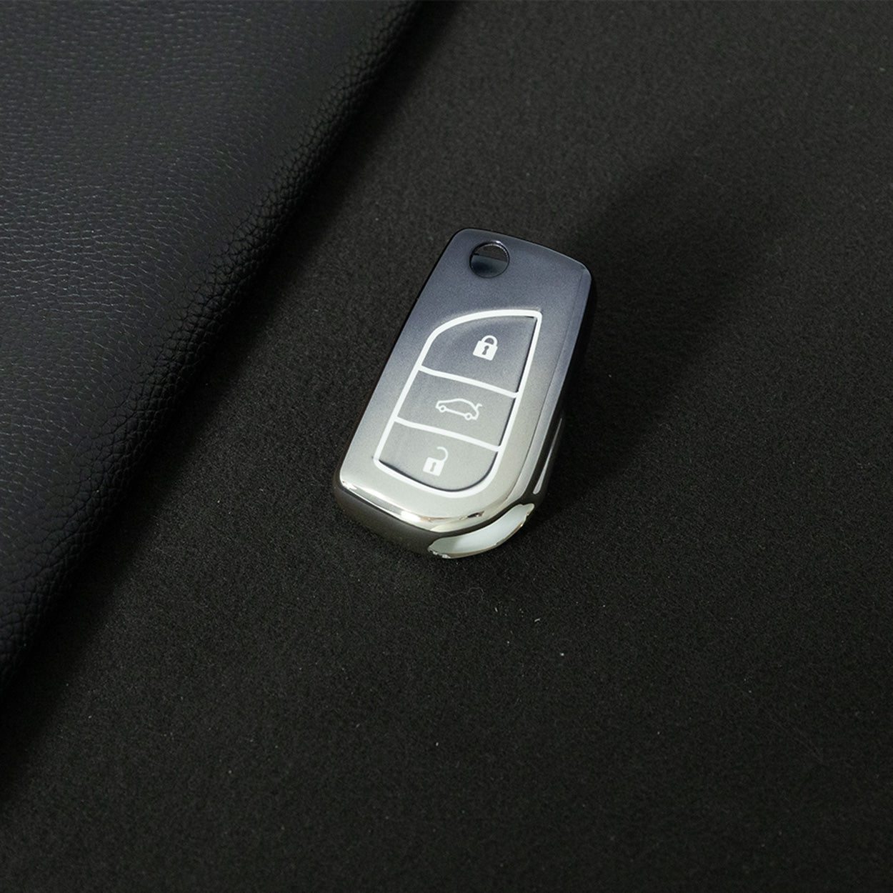 TOA1T1 Gradient Gray Car Key Cover Premium Soft TPU Car Key Case Cover Shell for Toyota COROLLA camry LEVIN REIZ highlander RAV4 Fold Key Rings Keychain Bag